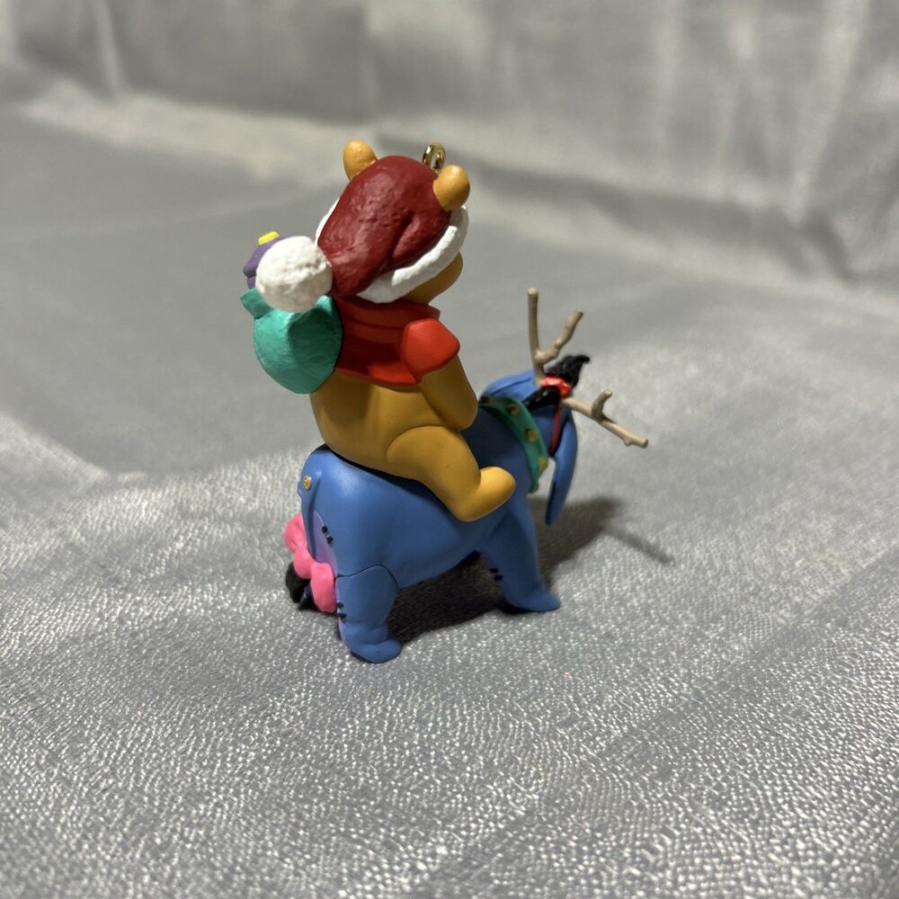 Winnie The Pooh Eeyore Helps Out 2001 Hallmark Christmas Tree Ornament Disney - Picture 4 of 10